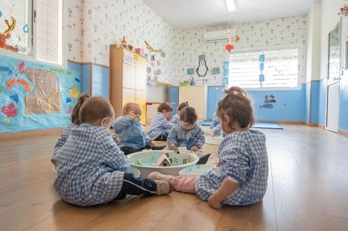 Aula de psicomotricidad y juego libre en guardería del Aljarafe